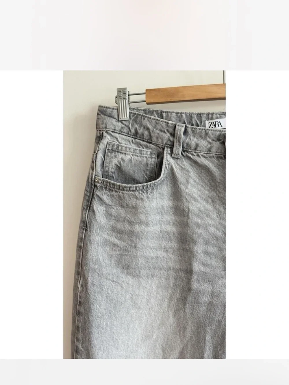 Zara Light Gray High-Rise Wide-Leg Jeans